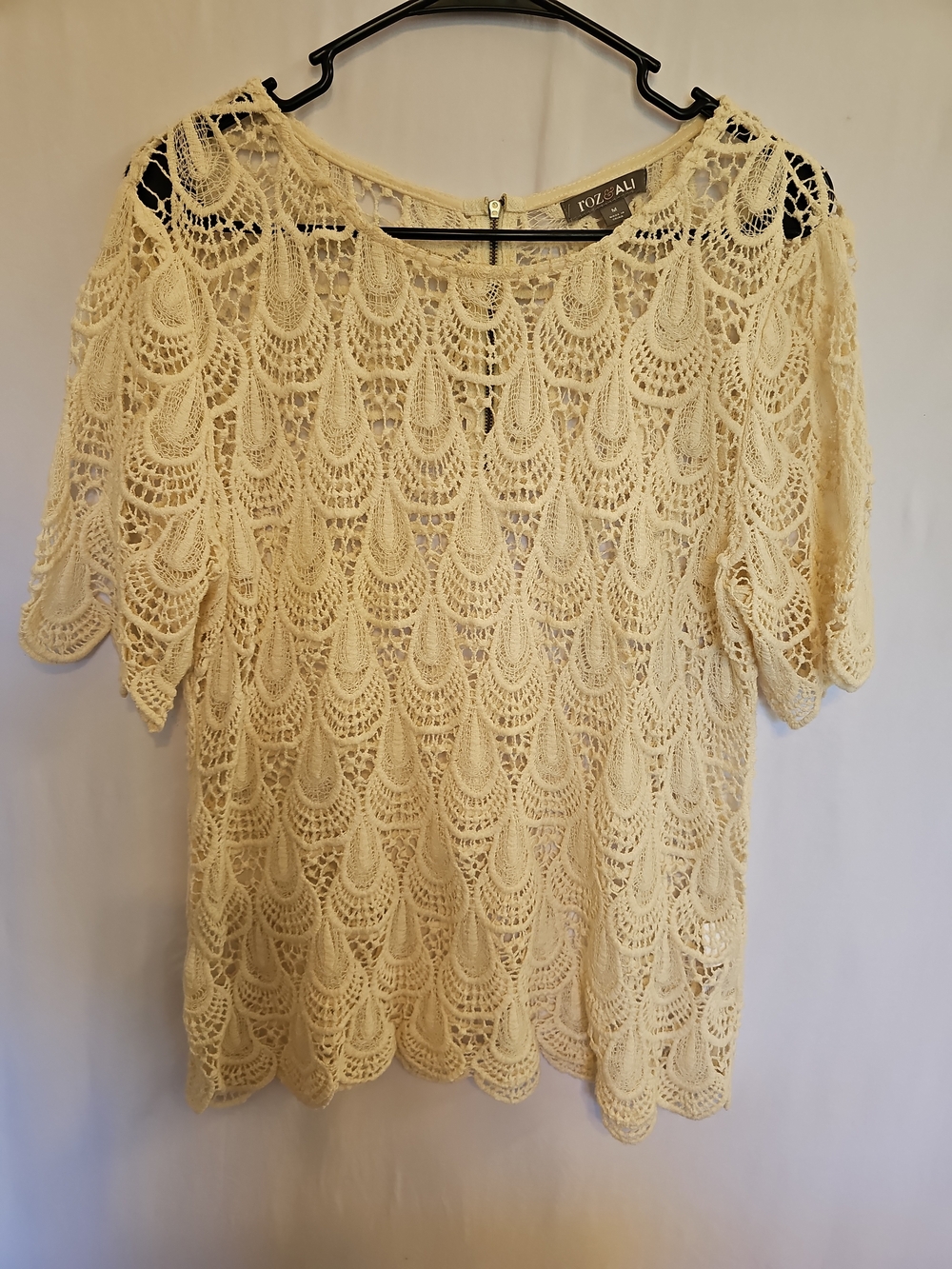 Cream Crochet Lace Short-Sleeve Tunic Top